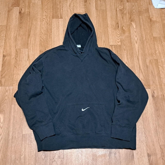 vintage nike pocket swoosh hoodie